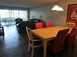 757 Beach Rd APT 102, Sarasota, FL 34242