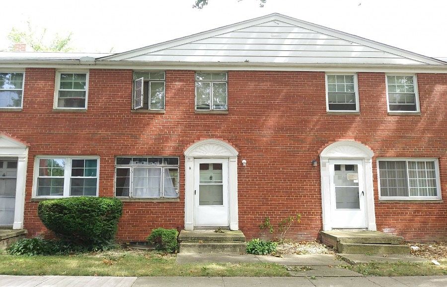 1st image of 461 Kenwood Dr #Q3