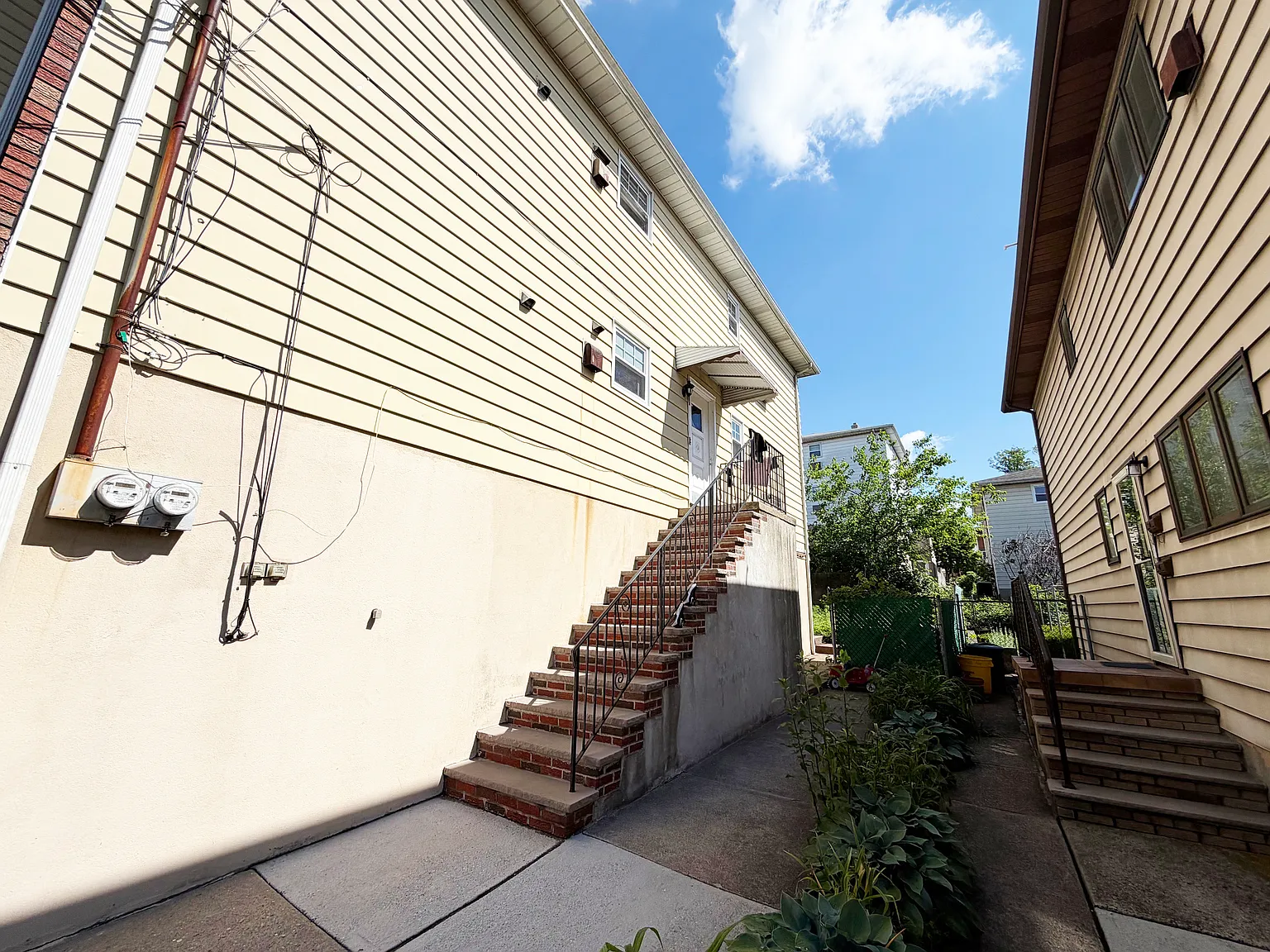 3 bed, $3,500 — Photo 3