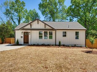 2428 Columbus Cres, Charlotte, NC 28208