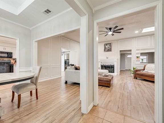 4th image of 5411 Peach Tree Ln
