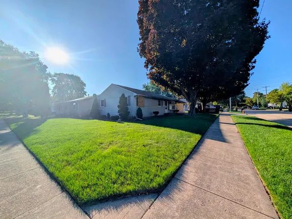 2500 S Kernan Ave, Appleton, WI 54915