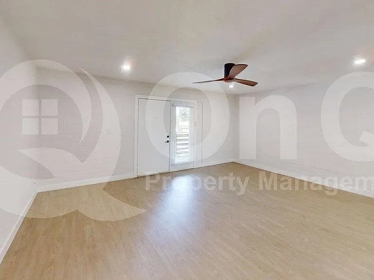 1840 W Thomas Rd #27 — Photo 5