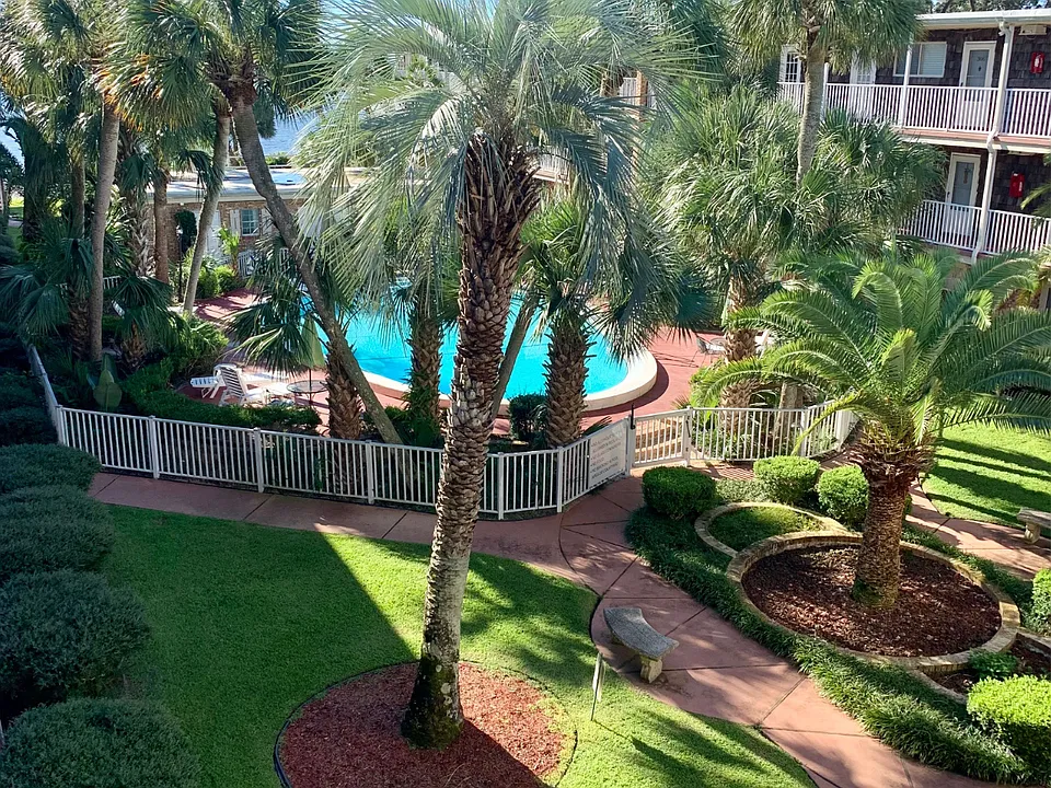 600 Scenic Highway 207