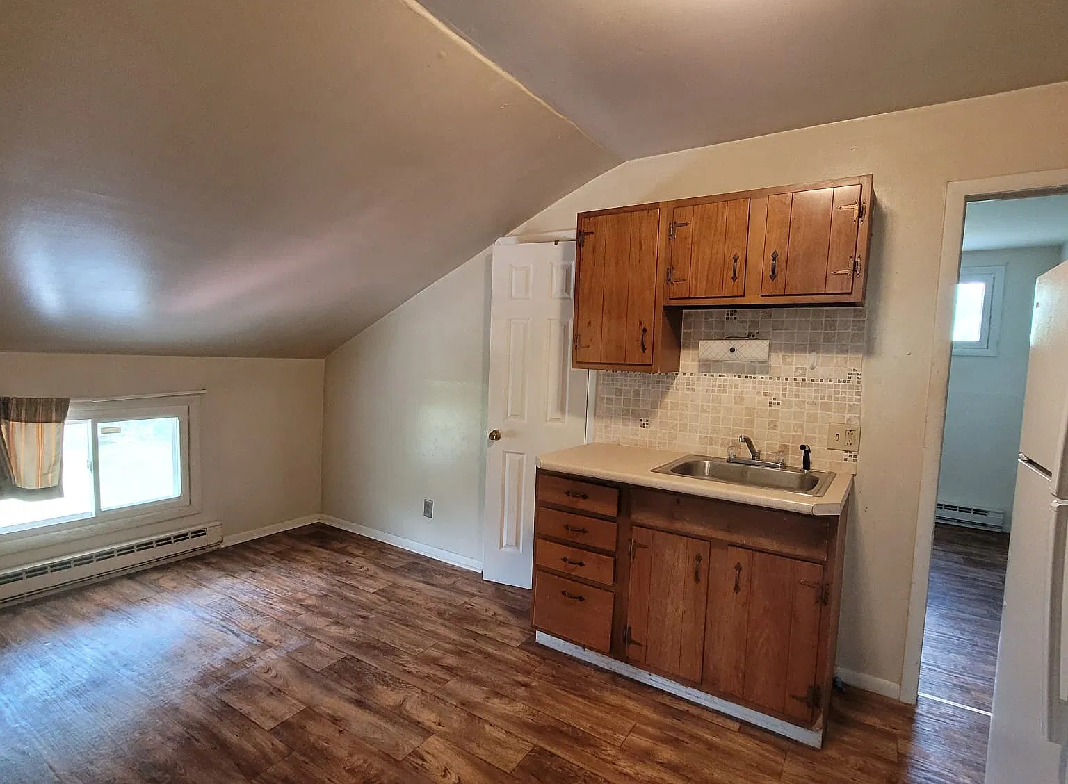 2 bed, 700 sqft, $825 — Photo 1