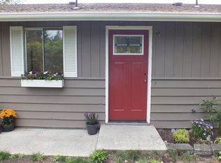 40 4th Ave, Port Hadlock, WA 98339