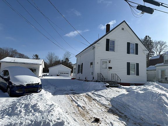3rd image of 20 Franklin St