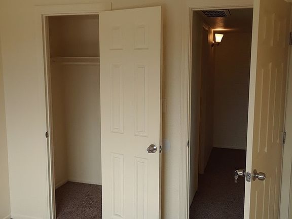 5th image of 4526 E Pueblo Ave