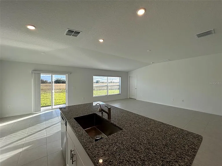 13095 Calcite Blue Ave — Photo 10