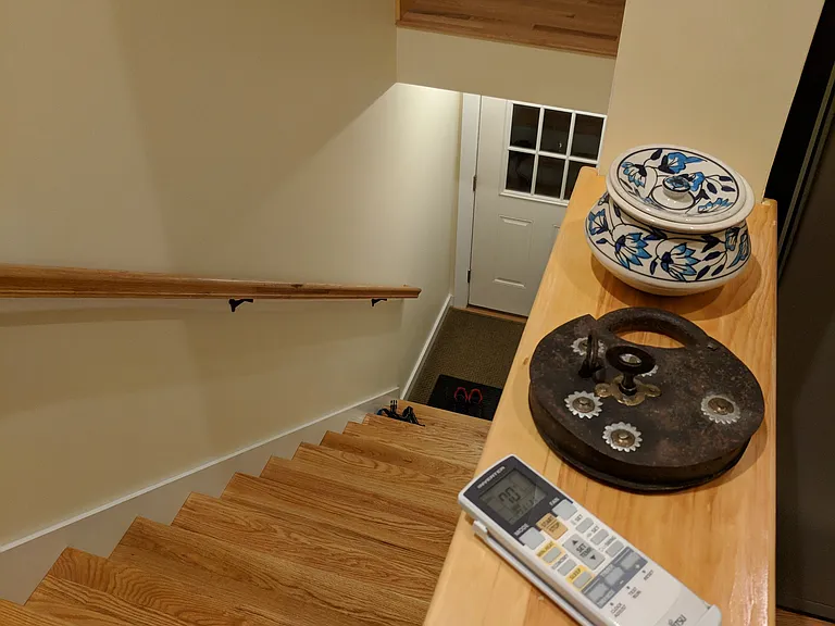 157 W Spring St — Photo 7
