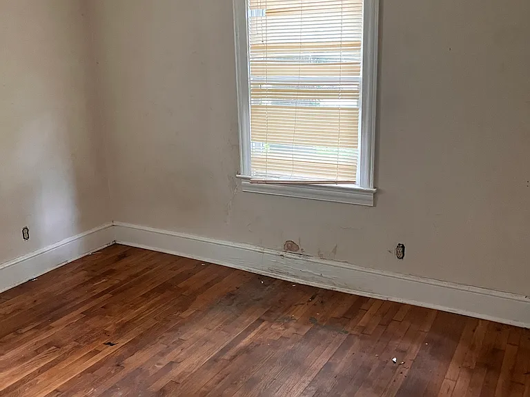 147 Wyman St SE — Photo 5