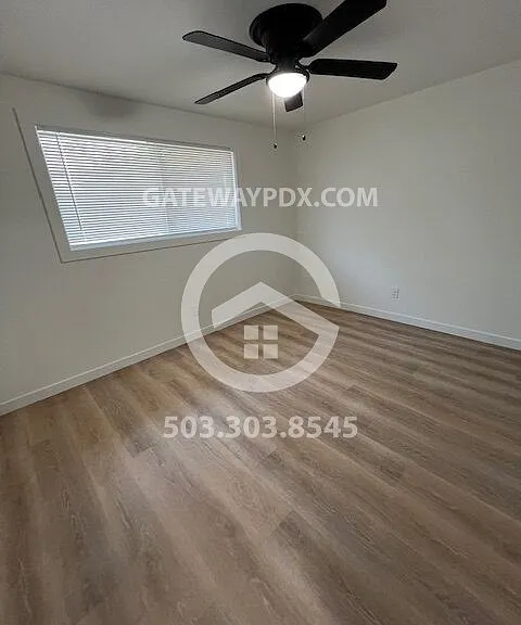 10746 SE Holgate Blvd — Photo 11