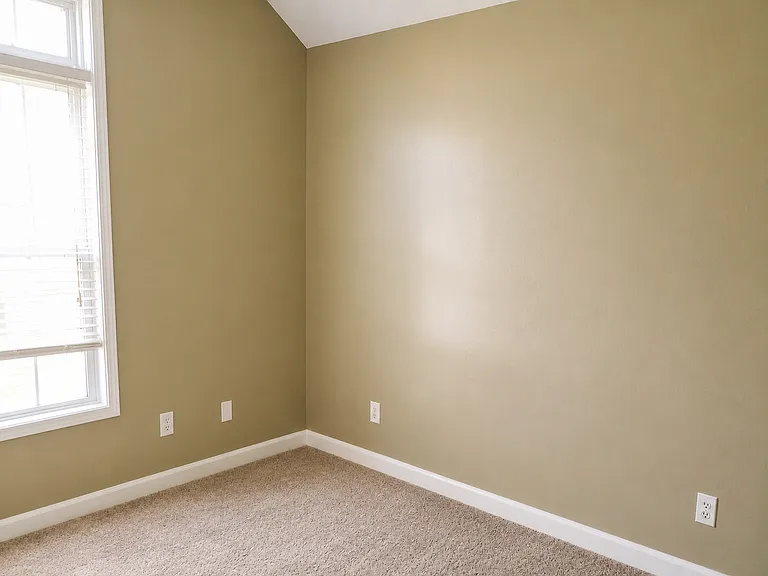4717 Gregory Dr — Photo 10