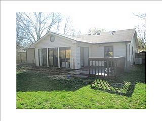 3rd image of 7623 Wedgefield Dr