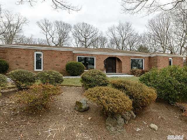 1st image of 171 Yukon Dr