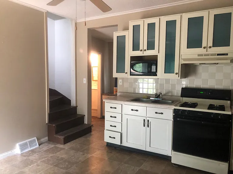 4478 Mechanicsburg Rd — Photo 3