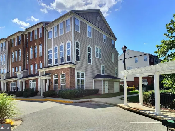 1021 Wood Branch Ct #301, Upper Marlboro, MD 20774