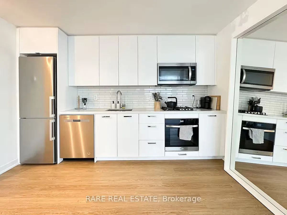 Bread Company Condos — Photo 4