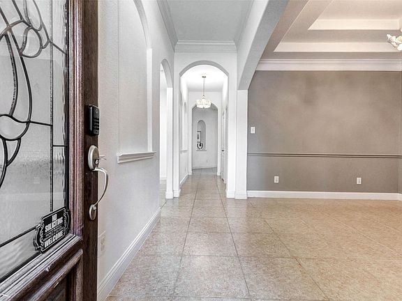 5th image of 38 S Pinto Point Cir