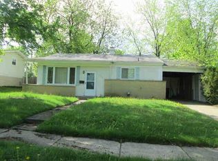 836 Sandlyn Dr, Lansing, MI 48910