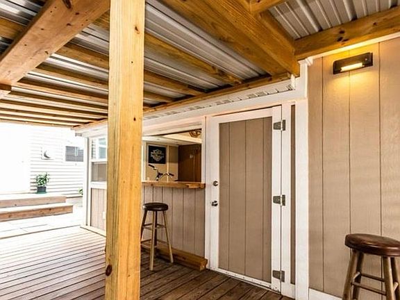patio bar