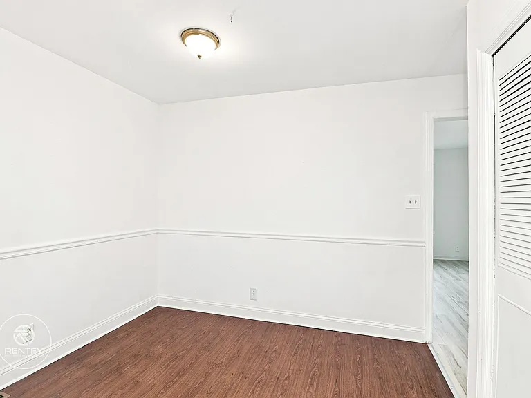 3700 Driftwood Dr #3702 — Photo 13