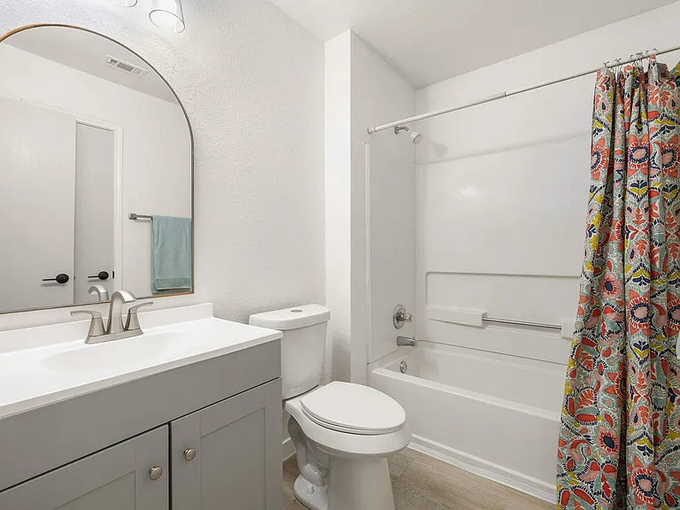 13421 Alysheba Dr — Photo 21