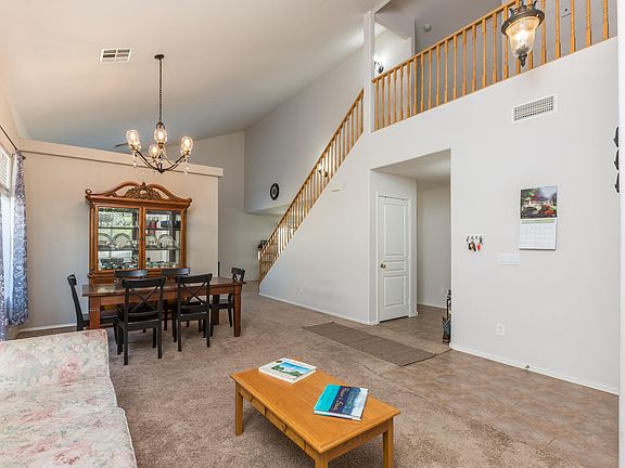 2nd image of 45658 W Sheridan Rd