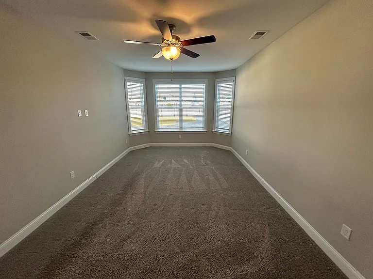 585 Oyster Dr — Photo 30