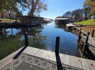 508 Fairway Shores Rd, Mount Gilead, NC 27306