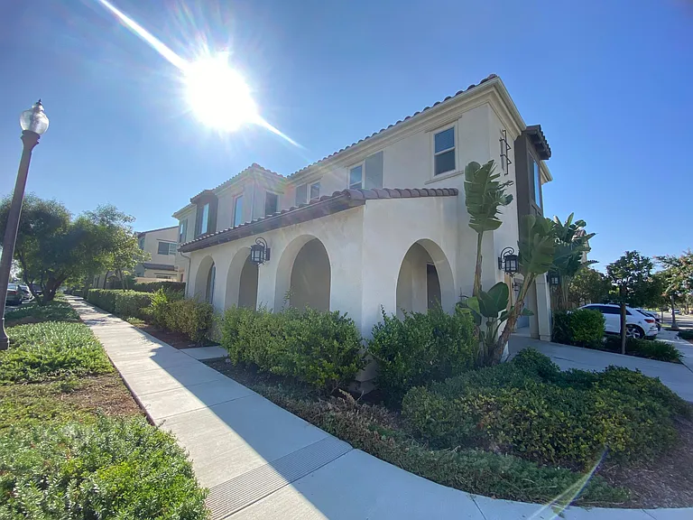 15745 Moonflower Ave — Photo 3
