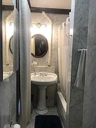 Rented by Aimee Grodanz, LREB