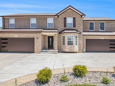 8925 Heritage Dr, Romulus, MI, 48174