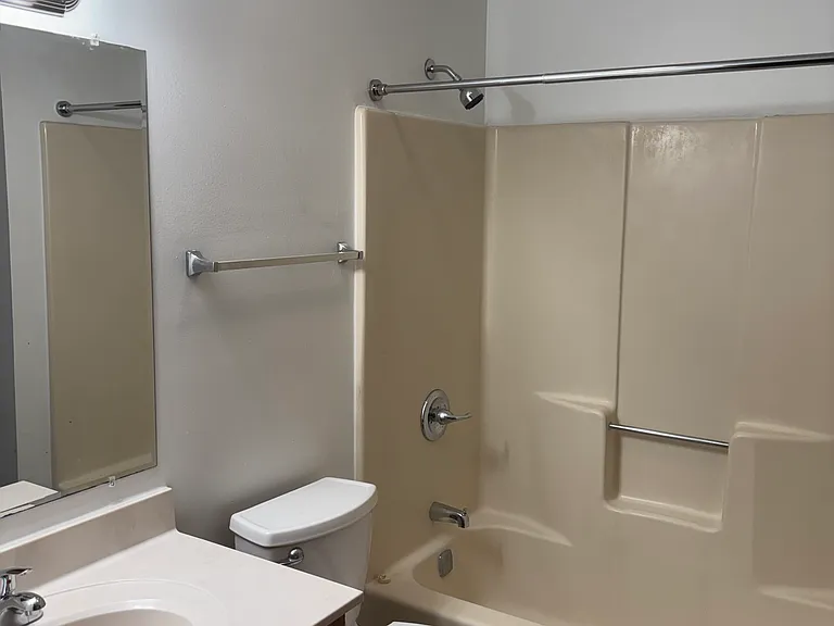 157 Sycamore St #1 — Photo 7