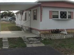 39050 Kirkland Dr, Zephyrhills, FL 33542