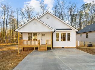 116 Robin Hood Dr, Dalton, GA