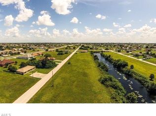 1112 NE 15th Ln, Cape Coral, FL 33909