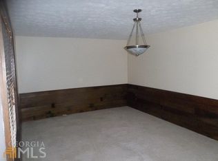 1332 Allen Rd, Grantville, GA 30220