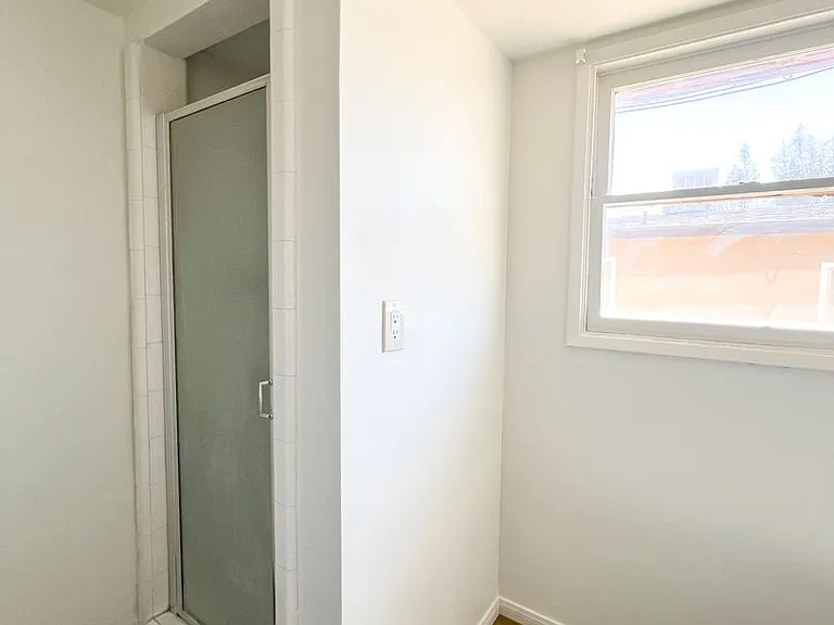 6067 Abronia Ave — Photo 11