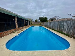 952 Vestavia Way, Gulf Breeze, FL 32563