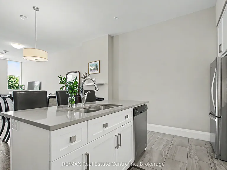 73 Arthur St S #102 — Photo 8