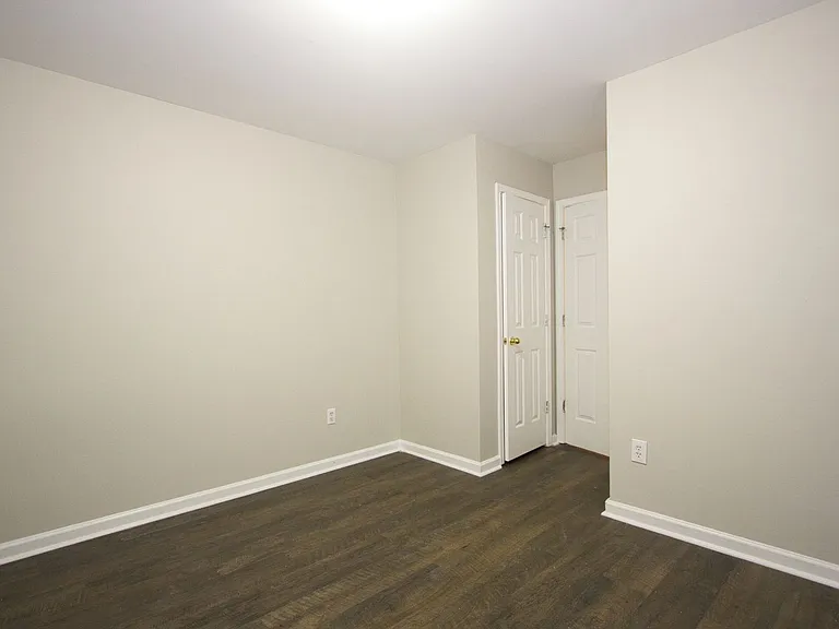 585 Chapel Walk Ln — Photo 19