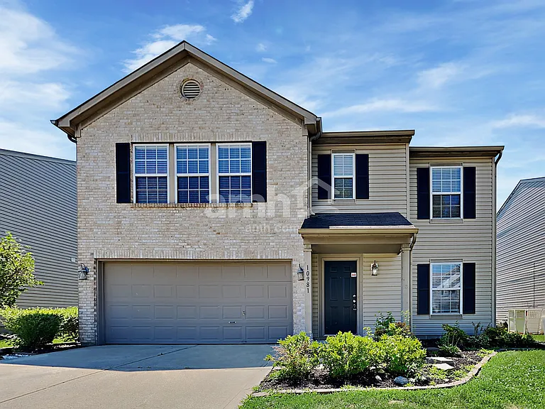 10981 Clear Spring Dr — Photo 1