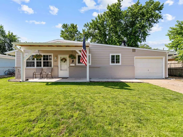1327 Pawnee Ave, Salina, KS 67401