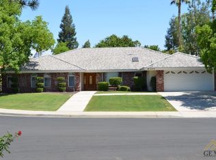 6304 Canyon View Ct, Bakersfield, CA 93306