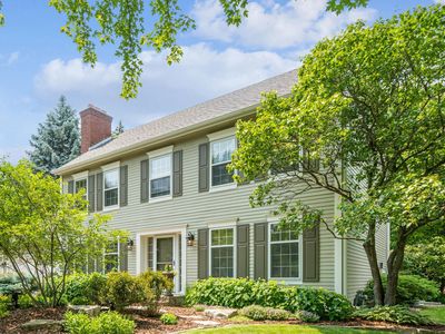 3707 Woodland Trl, Eagan, MN, 55123