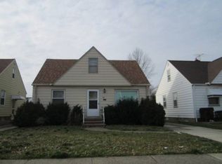 852 E 220th St, Euclid, OH 44119