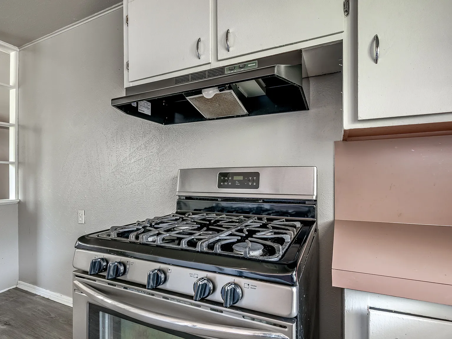 1221 NE 44th St (HW,OV - 300 limit) - 1 — Photo 4