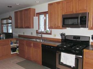 2580 Goetze Rd, Applegate, MI 48401