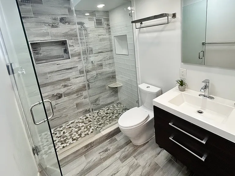 700 7th St SW #612 — Photo 20